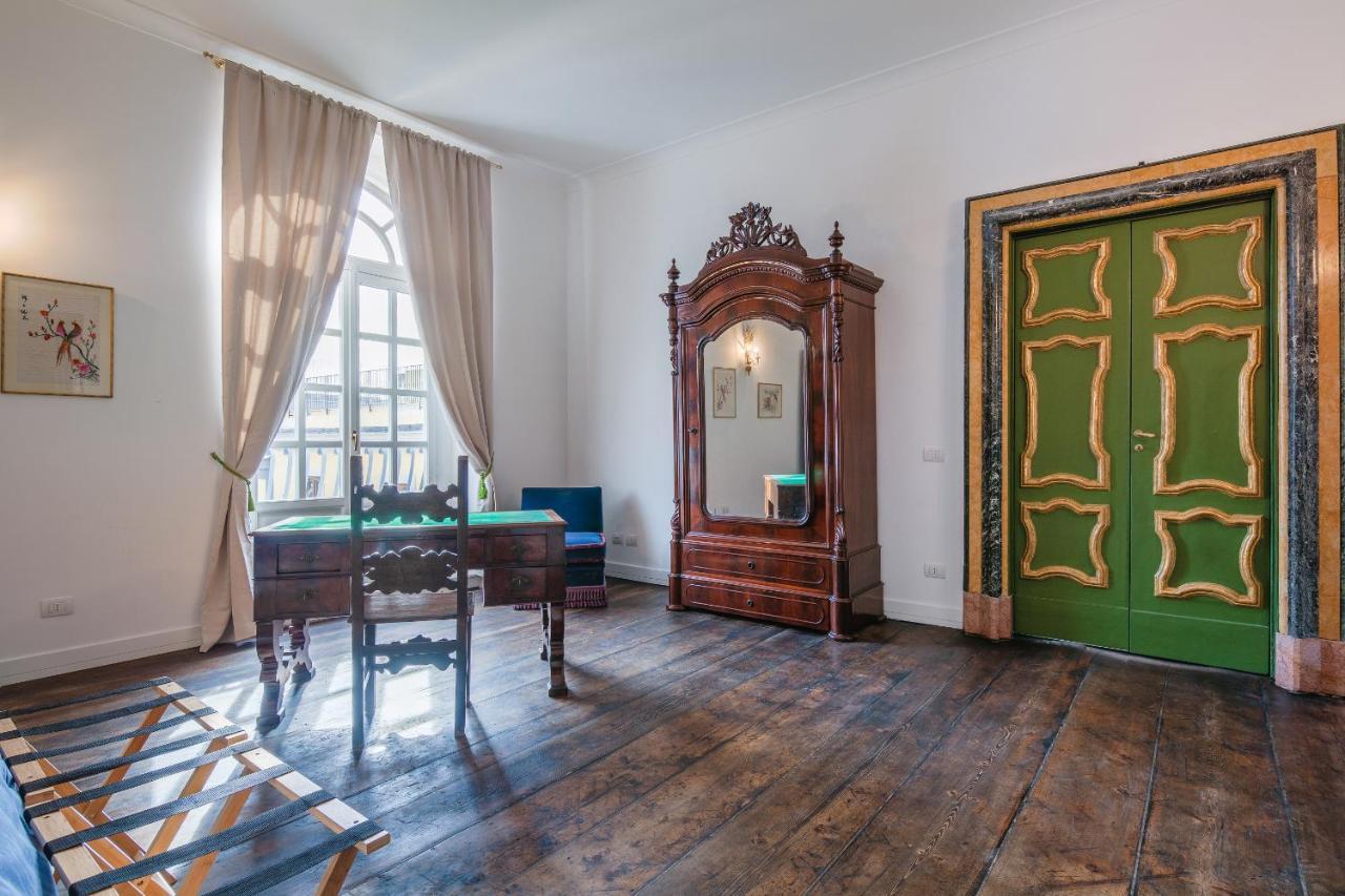 Palazzo Marigliano - Serviced Apartments Nápoly Kültér fotó