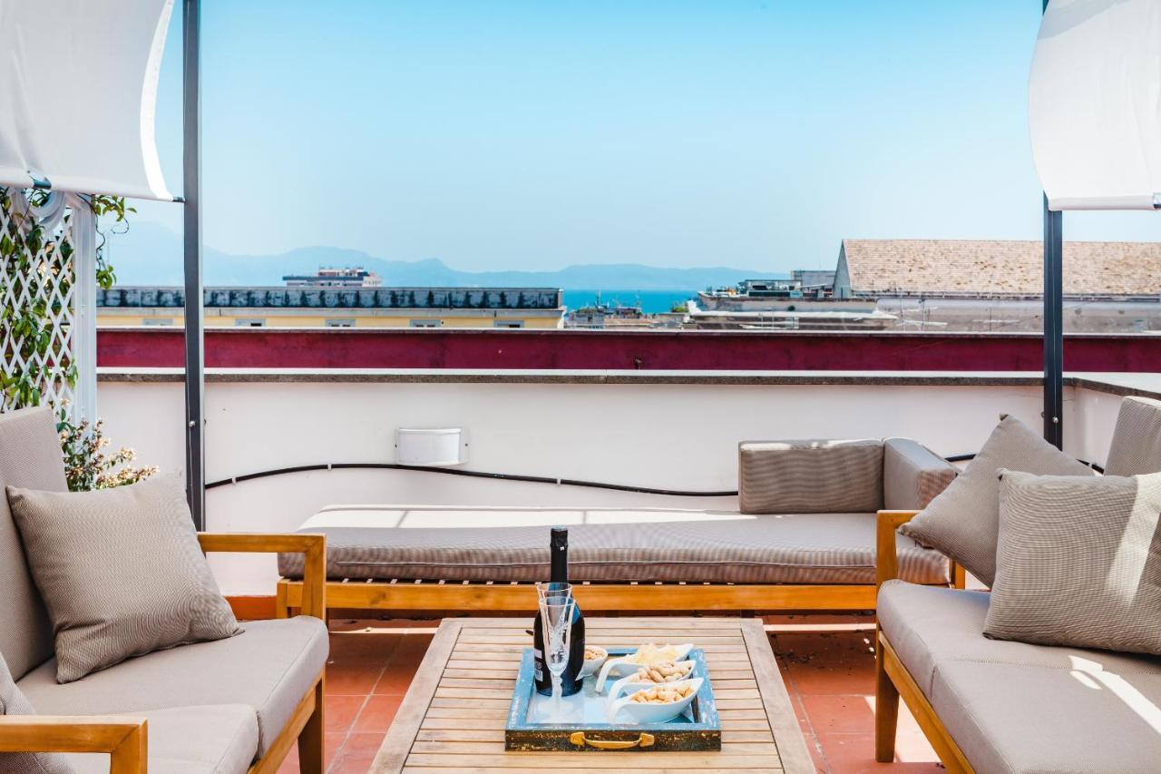 Palazzo Marigliano - Serviced Apartments Nápoly Kültér fotó