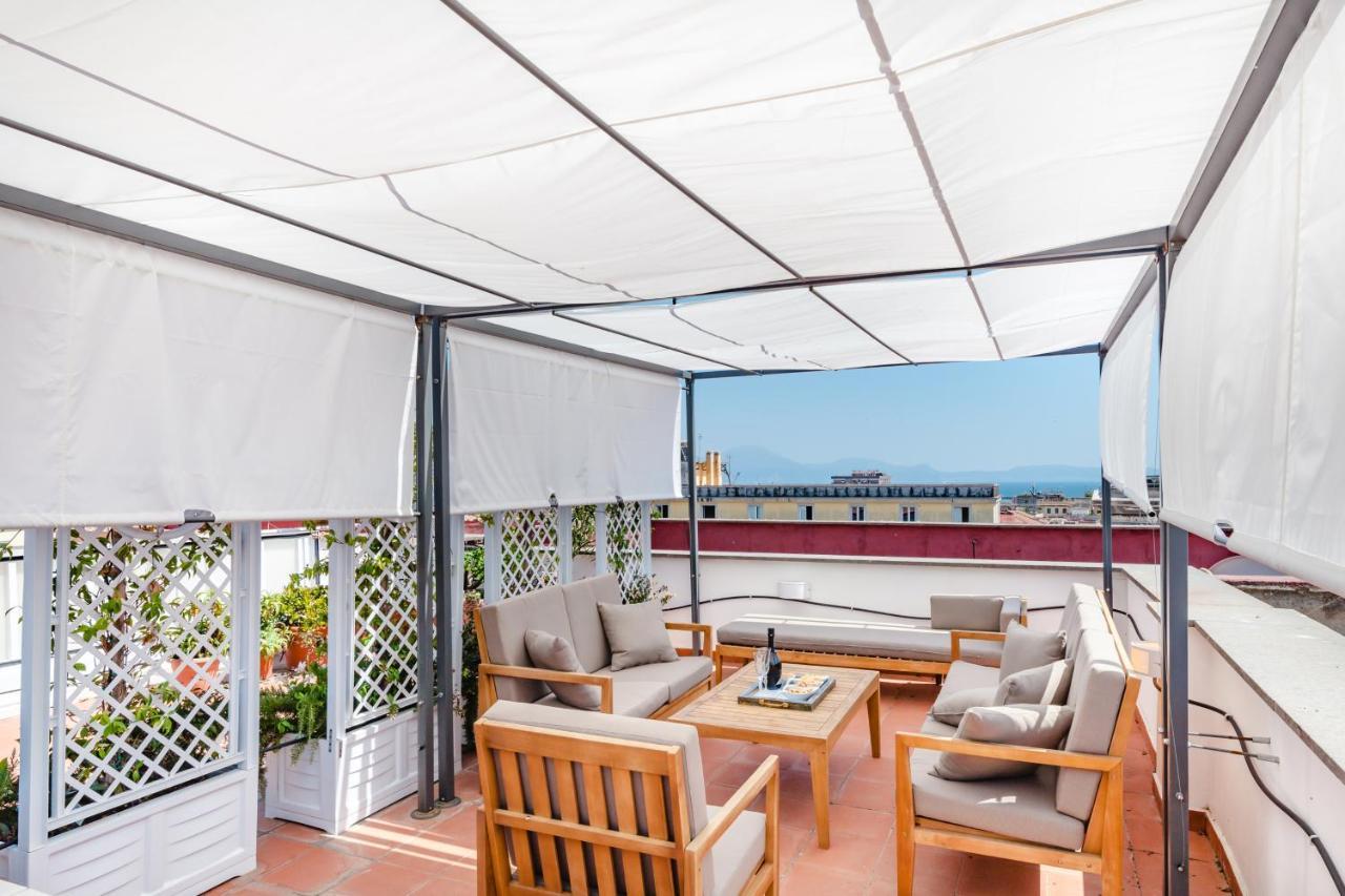 Palazzo Marigliano - Serviced Apartments Nápoly Kültér fotó