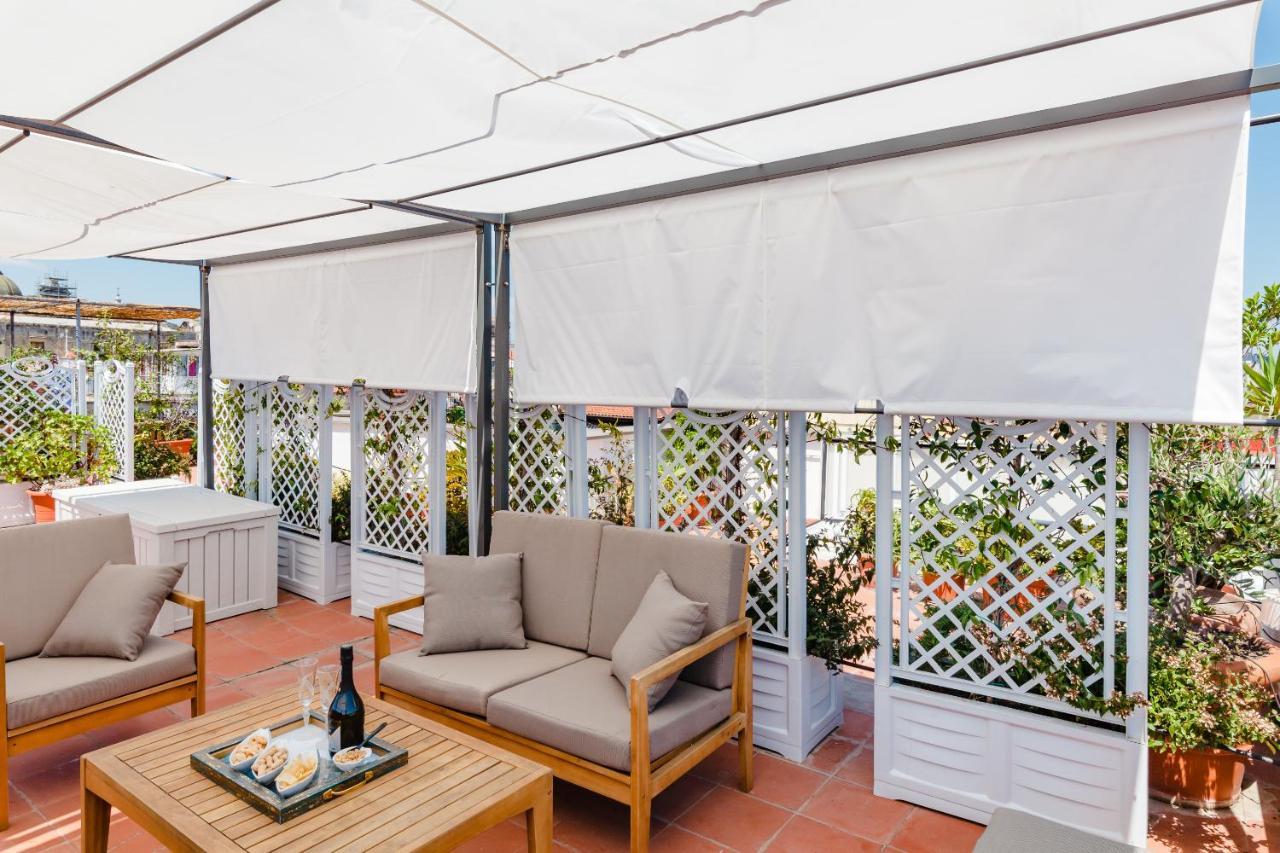 Palazzo Marigliano - Serviced Apartments Nápoly Kültér fotó